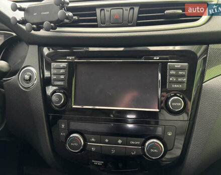 Белый Ниссан ИксТрейл, объемом двигателя 1.6 л и пробегом 43 тыс. км за 19500 $, фото 18 на Automoto.ua