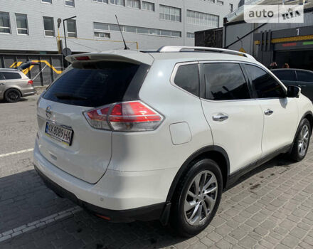 Белый Ниссан ИксТрейл, объемом двигателя 1.6 л и пробегом 73 тыс. км за 18000 $, фото 7 на Automoto.ua