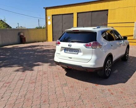 Белый Ниссан ИксТрейл, объемом двигателя 2 л и пробегом 65 тыс. км за 21500 $, фото 3 на Automoto.ua