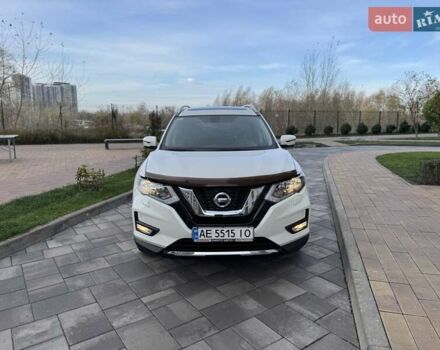 Белый Ниссан ИксТрейл, объемом двигателя 1.6 л и пробегом 79 тыс. км за 18900 $, фото 5 на Automoto.ua