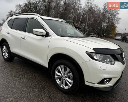 Белый Ниссан ИксТрейл, объемом двигателя 2.49 л и пробегом 134 тыс. км за 14999 $, фото 8 на Automoto.ua
