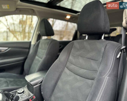 Білий Ніссан ІксТрейл, об'ємом двигуна 2 л та пробігом 90 тис. км за 17999 $, фото 38 на Automoto.ua