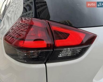 Белый Ниссан ИксТрейл, объемом двигателя 1.6 л и пробегом 79 тыс. км за 18900 $, фото 34 на Automoto.ua