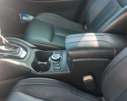 Белый Ниссан ИксТрейл, объемом двигателя 2.5 л и пробегом 160 тыс. км за 24000 $, фото 4 на Automoto.ua