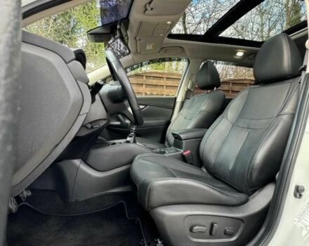 Белый Ниссан ИксТрейл, объемом двигателя 1.6 л и пробегом 34 тыс. км за 6600 $, фото 5 на Automoto.ua