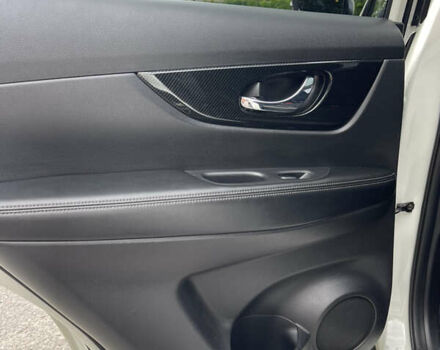 Белый Ниссан ИксТрейл, объемом двигателя 2 л и пробегом 100 тыс. км за 24200 $, фото 17 на Automoto.ua