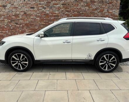 Белый Ниссан ИксТрейл, объемом двигателя 1.6 л и пробегом 89 тыс. км за 12500 $, фото 2 на Automoto.ua