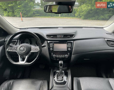 Белый Ниссан ИксТрейл, объемом двигателя 2 л и пробегом 100 тыс. км за 24200 $, фото 16 на Automoto.ua
