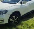 Белый Ниссан ИксТрейл, объемом двигателя 1.6 л и пробегом 185 тыс. км за 20900 $, фото 1 на Automoto.ua