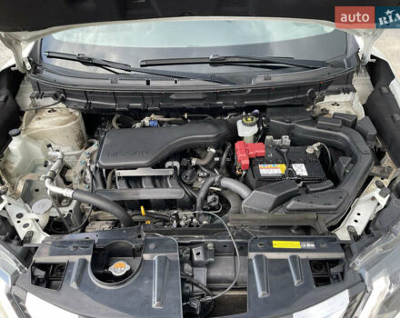 Белый Ниссан ИксТрейл, объемом двигателя 2 л и пробегом 100 тыс. км за 24200 $, фото 36 на Automoto.ua