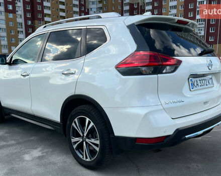 Белый Ниссан ИксТрейл, объемом двигателя 2 л и пробегом 47 тыс. км за 20500 $, фото 1 на Automoto.ua