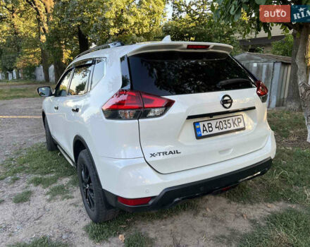 Белый Ниссан ИксТрейл, объемом двигателя 2.49 л и пробегом 130 тыс. км за 16800 $, фото 1 на Automoto.ua