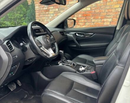 Белый Ниссан ИксТрейл, объемом двигателя 1.6 л и пробегом 89 тыс. км за 12500 $, фото 5 на Automoto.ua