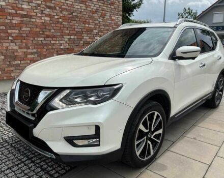 Белый Ниссан ИксТрейл, объемом двигателя 1.6 л и пробегом 89 тыс. км за 12500 $, фото 1 на Automoto.ua