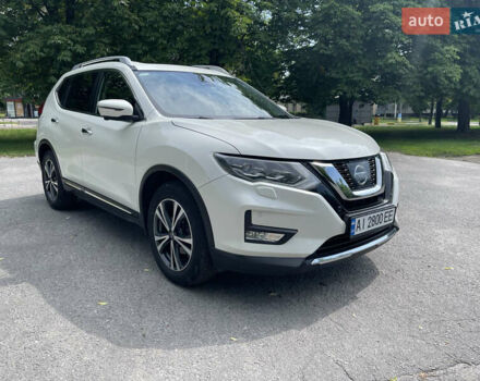 Белый Ниссан ИксТрейл, объемом двигателя 2 л и пробегом 100 тыс. км за 24200 $, фото 9 на Automoto.ua