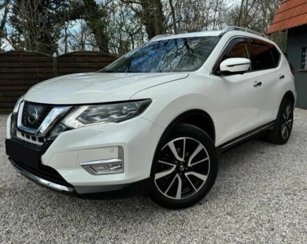 Белый Ниссан ИксТрейл, объемом двигателя 1.6 л и пробегом 34 тыс. км за 6600 $, фото 1 на Automoto.ua