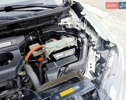 Ниссан ИксТрейл 2019 в Одессе на Automoto.ua Белый Ниссан ИксТрейл, объемом двигателя 2 л и пробегом 70 тыс. км за 22000 $, фото 64 на Automoto.ua