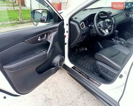 Ниссан ИксТрейл 2019 в Одессе на Automoto.ua Белый Ниссан ИксТрейл, объемом двигателя 2 л и пробегом 70 тыс. км за 22000 $, фото 38 на Automoto.ua