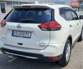Белый Ниссан ИксТрейл, объемом двигателя 2 л и пробегом 70 тыс. км за 22000 $, фото 20 на Automoto.ua