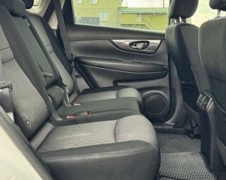 Ниссан ИксТрейл 2019 в Кропивницком (Кировограде) на Automoto.ua Белый Ниссан ИксТрейл, объемом двигателя 2 л и пробегом 200 тыс. км за 18300 $, фото 16 на Automoto.ua