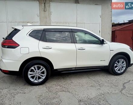 Ниссан ИксТрейл 2019 в Одессе на Automoto.ua Белый Ниссан ИксТрейл, объемом двигателя 2 л и пробегом 70 тыс. км за 22000 $, фото 9 на Automoto.ua