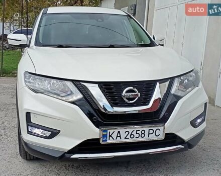 Ниссан ИксТрейл 2019 в Одессе на Automoto.ua Белый Ниссан ИксТрейл, объемом двигателя 2 л и пробегом 70 тыс. км за 22000 $, фото 1 на Automoto.ua