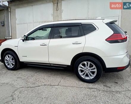 Ниссан ИксТрейл 2019 в Одессе на Automoto.ua Белый Ниссан ИксТрейл, объемом двигателя 2 л и пробегом 70 тыс. км за 22000 $, фото 22 на Automoto.ua