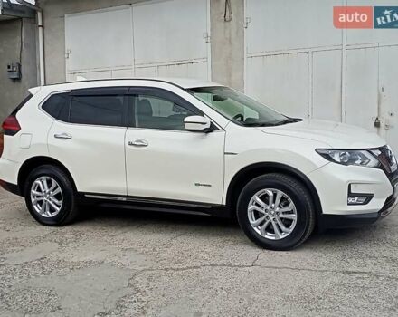 Ниссан ИксТрейл 2019 в Одессе на Automoto.ua Белый Ниссан ИксТрейл, объемом двигателя 2 л и пробегом 70 тыс. км за 22000 $, фото 6 на Automoto.ua