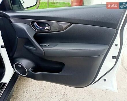 Ниссан ИксТрейл 2019 в Одессе на Automoto.ua Белый Ниссан ИксТрейл, объемом двигателя 2 л и пробегом 70 тыс. км за 22000 $, фото 51 на Automoto.ua