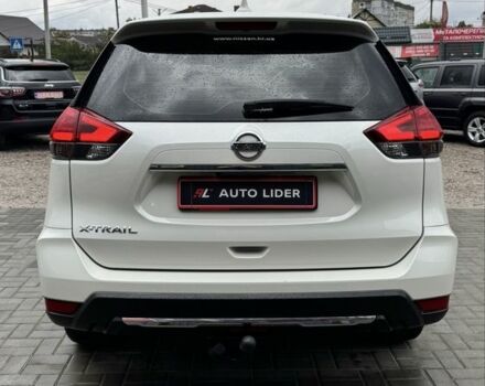 Ниссан ИксТрейл 2019 в Кропивницком (Кировограде) на Automoto.ua Белый Ниссан ИксТрейл, объемом двигателя 2 л и пробегом 200 тыс. км за 18300 $, фото 4 на Automoto.ua