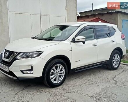 Ниссан ИксТрейл 2019 в Одессе на Automoto.ua Белый Ниссан ИксТрейл, объемом двигателя 2 л и пробегом 70 тыс. км за 22000 $, фото 26 на Automoto.ua