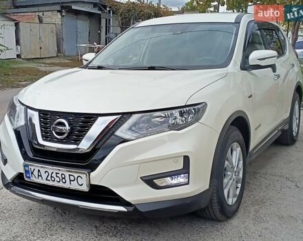 Ниссан ИксТрейл 2019 в Одессе на Automoto.ua Белый Ниссан ИксТрейл, объемом двигателя 2 л и пробегом 70 тыс. км за 22000 $, фото 16 на Automoto.ua
