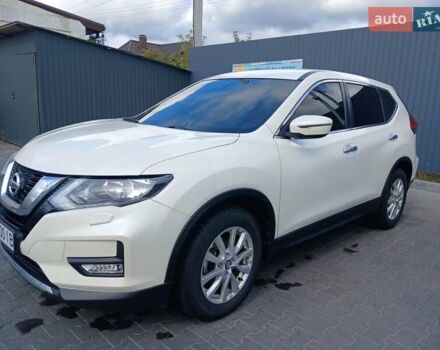 Белый Ниссан ИксТрейл, объемом двигателя 2 л и пробегом 115 тыс. км за 20500 $, фото 12 на Automoto.ua