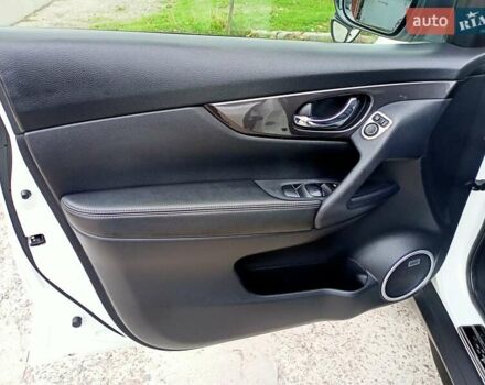 Ниссан ИксТрейл 2019 в Одессе на Automoto.ua Белый Ниссан ИксТрейл, объемом двигателя 2 л и пробегом 70 тыс. км за 22000 $, фото 36 на Automoto.ua