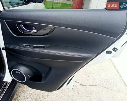 Ниссан ИксТрейл 2019 в Одессе на Automoto.ua Белый Ниссан ИксТрейл, объемом двигателя 2 л и пробегом 70 тыс. км за 22000 $, фото 56 на Automoto.ua