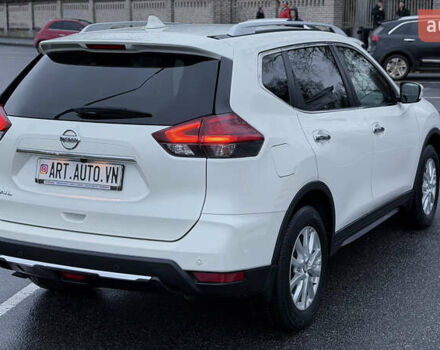 Білий Ніссан ІксТрейл, об'ємом двигуна 1.6 л та пробігом 22 тис. км за 23999 $, фото 4 на Automoto.ua