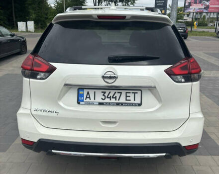 Белый Ниссан ИксТрейл, объемом двигателя 1.6 л и пробегом 107 тыс. км за 23000 $, фото 3 на Automoto.ua