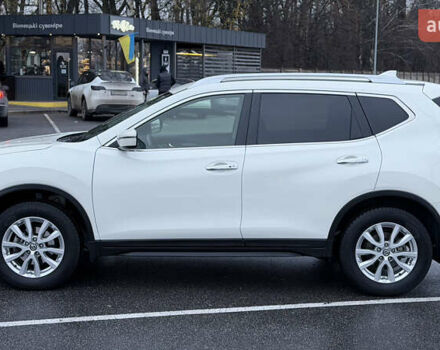 Білий Ніссан ІксТрейл, об'ємом двигуна 1.6 л та пробігом 22 тис. км за 23999 $, фото 1 на Automoto.ua