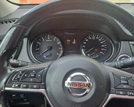 Белый Ниссан ИксТрейл, объемом двигателя 2 л и пробегом 63 тыс. км за 25550 $, фото 7 на Automoto.ua