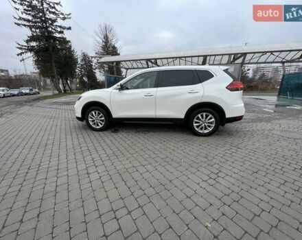 Білий Ніссан ІксТрейл, об'ємом двигуна 1.6 л та пробігом 92 тис. км за 17300 $, фото 6 на Automoto.ua