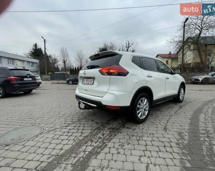 Білий Ніссан ІксТрейл, об'ємом двигуна 1.6 л та пробігом 92 тис. км за 17300 $, фото 3 на Automoto.ua