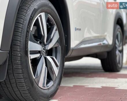 Ниссан ИксТрейл 2022 в Киеве на Automoto.ua Белый Ниссан ИксТрейл, объемом двигателя 1.5 л и пробегом 47 тыс. км за 41500 $, фото 45 на Automoto.ua