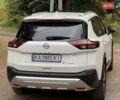Белый Ниссан ИксТрейл, объемом двигателя 1.5 л и пробегом 50 тыс. км за 42500 $, фото 3 на Automoto.ua