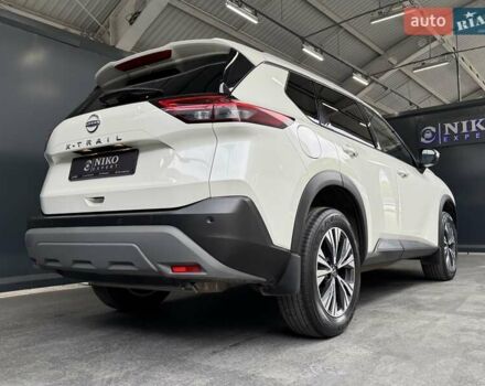 Белый Ниссан ИксТрейл, объемом двигателя 1.5 л и пробегом 34 тыс. км за 31900 $, фото 11 на Automoto.ua