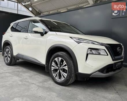 Белый Ниссан ИксТрейл, объемом двигателя 1.5 л и пробегом 34 тыс. км за 31900 $, фото 17 на Automoto.ua