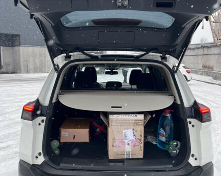 Белый Ниссан ИксТрейл, объемом двигателя 1.5 л и пробегом 37 тыс. км за 30500 $, фото 12 на Automoto.ua