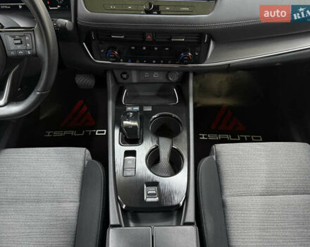 Белый Ниссан ИксТрейл, объемом двигателя 1.5 л и пробегом 37 тыс. км за 37900 $, фото 25 на Automoto.ua