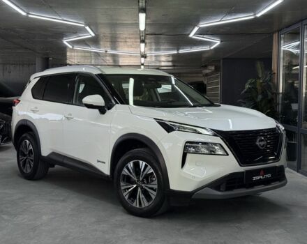 Белый Ниссан ИксТрейл, объемом двигателя 1.5 л и пробегом 37 тыс. км за 36900 $, фото 2 на Automoto.ua