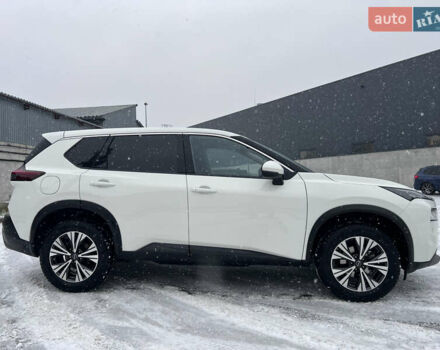 Белый Ниссан ИксТрейл, объемом двигателя 1.5 л и пробегом 37 тыс. км за 30500 $, фото 7 на Automoto.ua