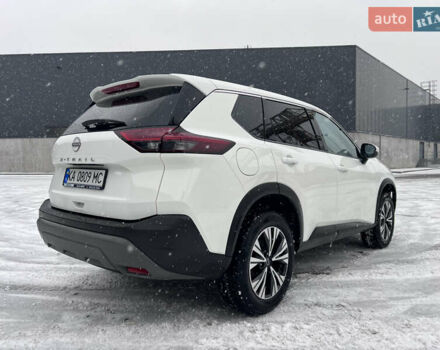 Белый Ниссан ИксТрейл, объемом двигателя 1.5 л и пробегом 37 тыс. км за 30500 $, фото 6 на Automoto.ua